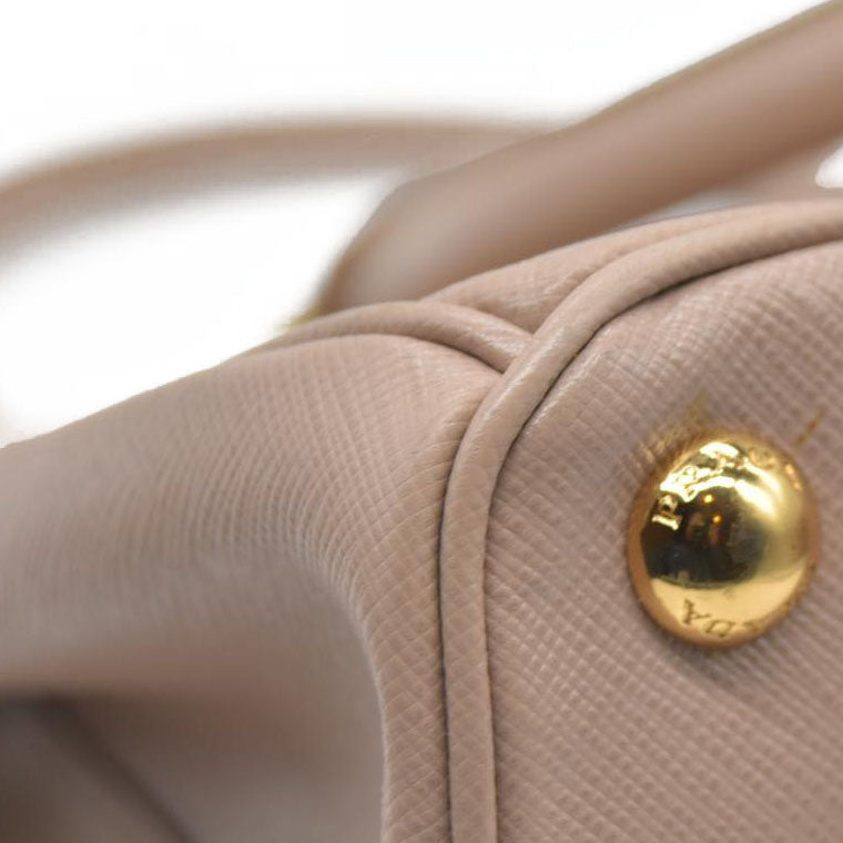 AUCTION $4300 Prada  Saffiano Small Galleria Double Zip Tote Cammeo