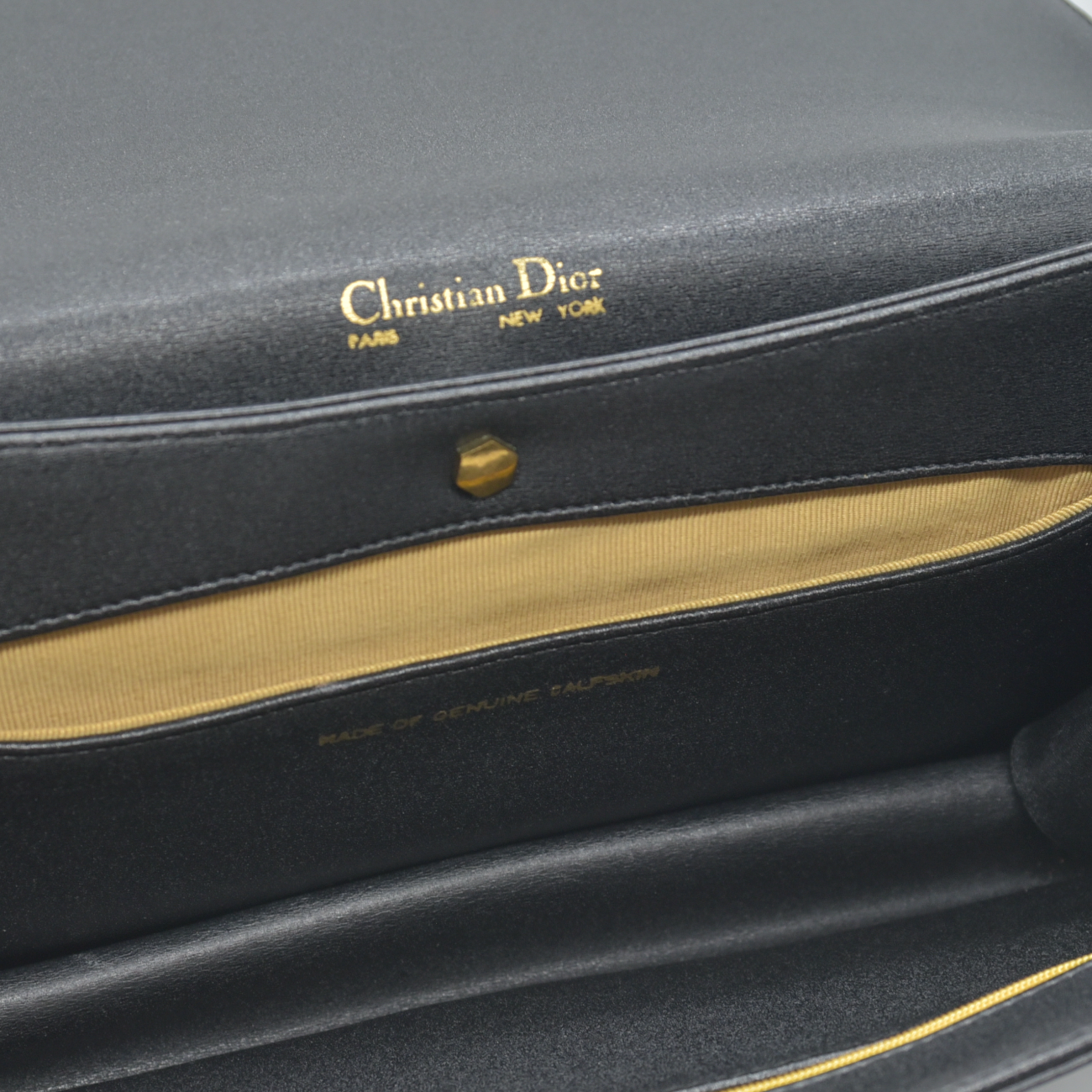 $1290 Christian Dior Shoulder Bag Black Leather