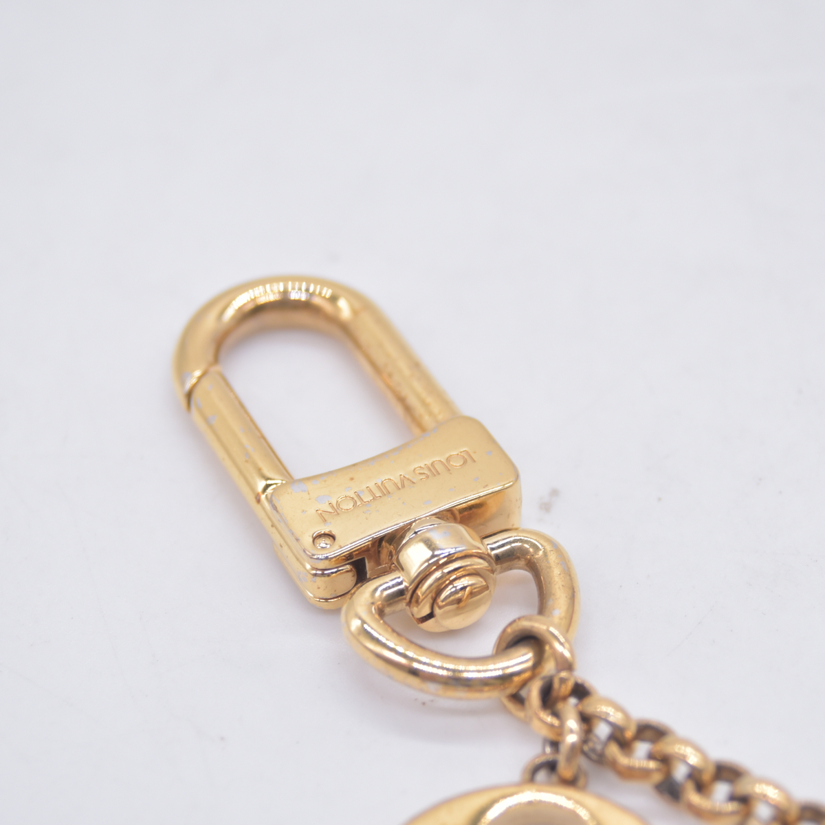 $675 2014 Louis Vuitton Fleur De Monogram Bag Charm DR0154