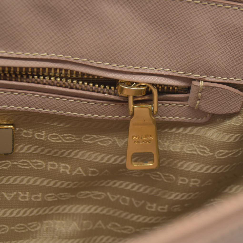 AUCTION $4300 Prada  Saffiano Small Galleria Double Zip Tote Cammeo