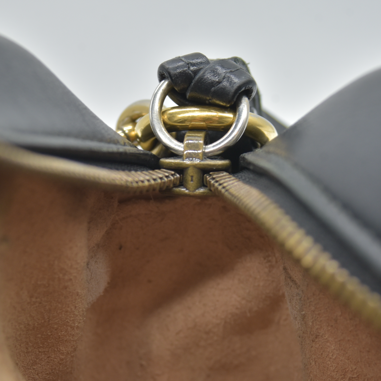 $1950 Gucci Calfskin Matelasse Small GG Marmont Chain Shoulder Bag Black