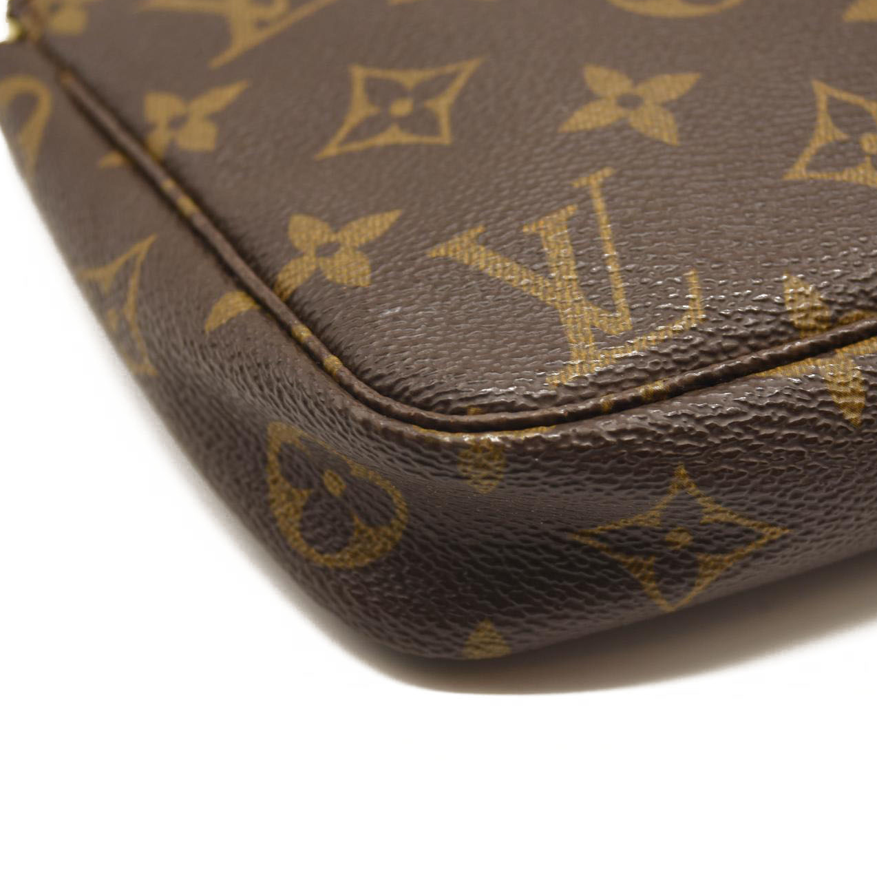 LOUIS VUITTON Monogram Pochette Accessories AR0928