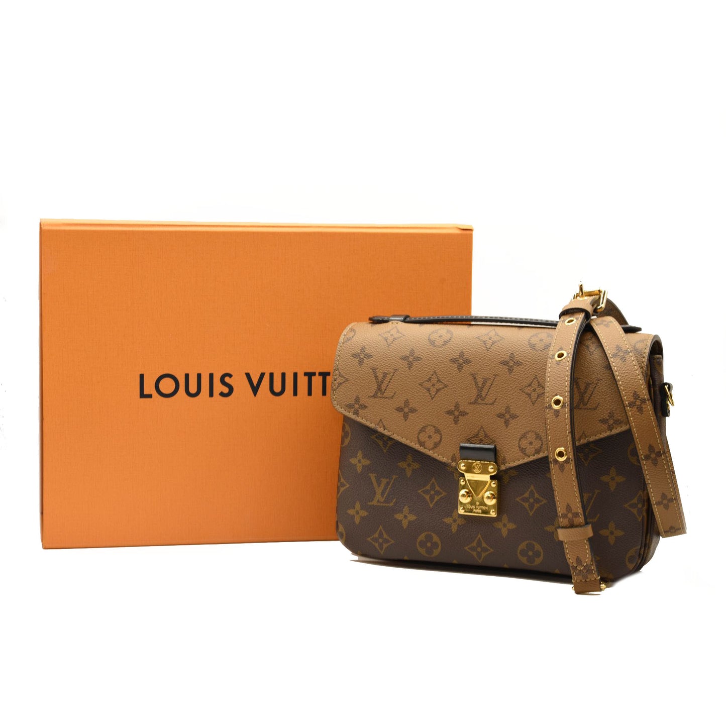 LOUIS VUITTON Reverse Monogram Pochette Metis