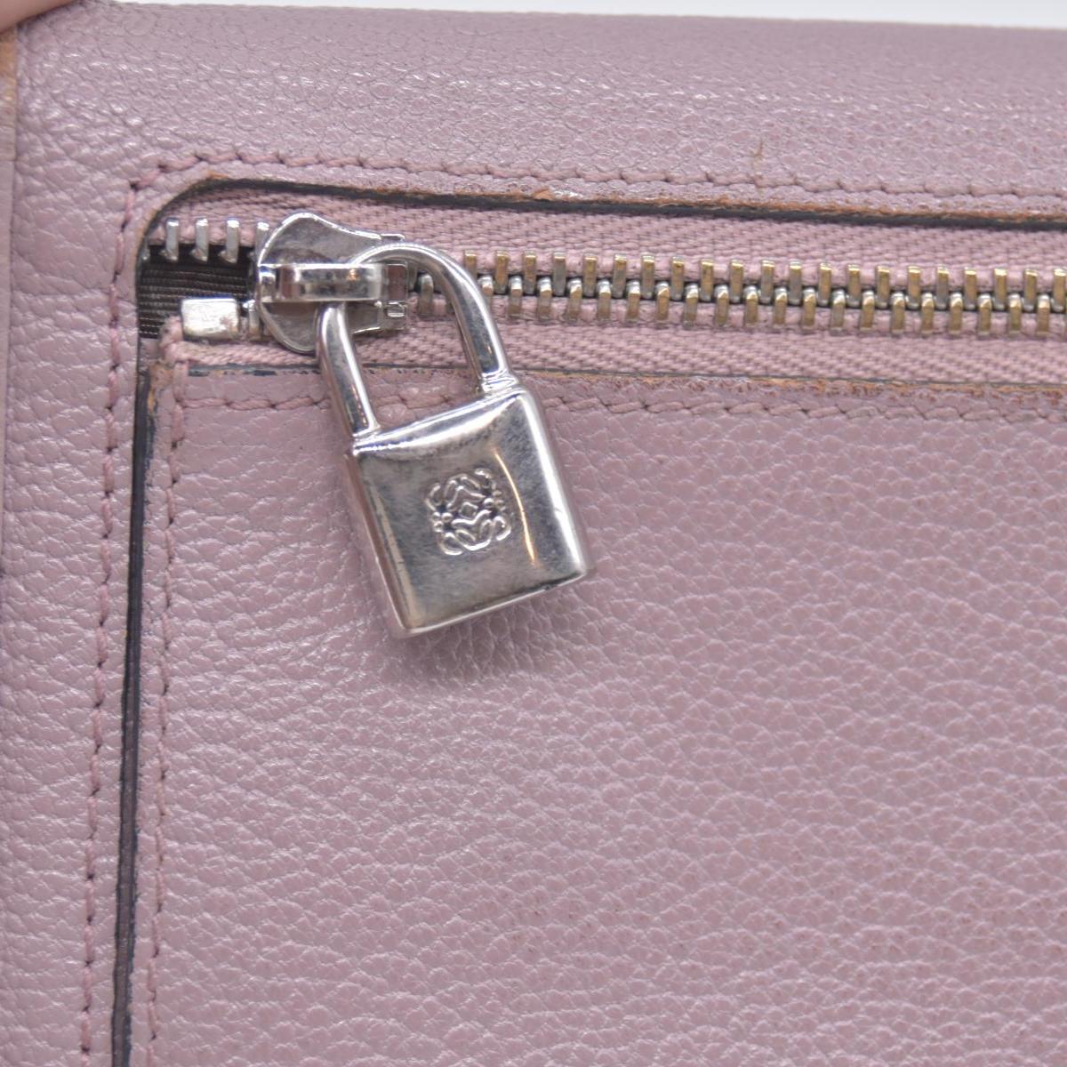 Loewe  Leather Continental Wallet Beige CONSIGNMENT