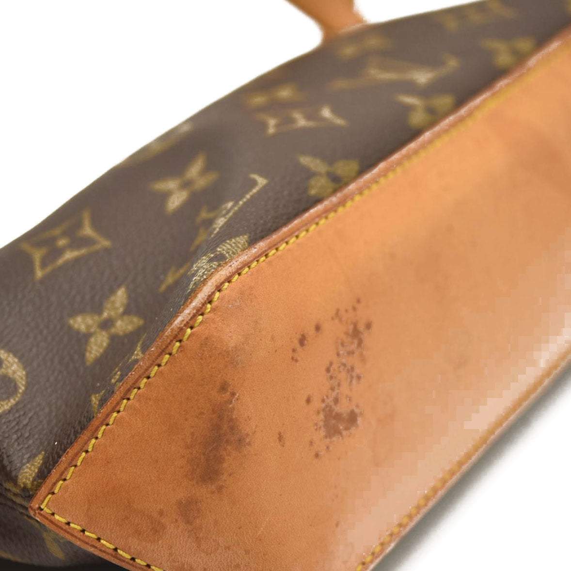 LOUIS VUITTON Monogram Trotteur  AR0051