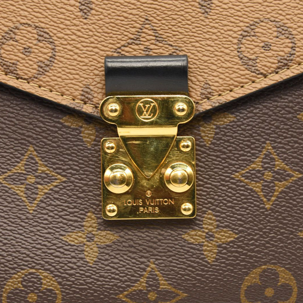 LOUIS VUITTON Reverse Monogram Pochette Metis