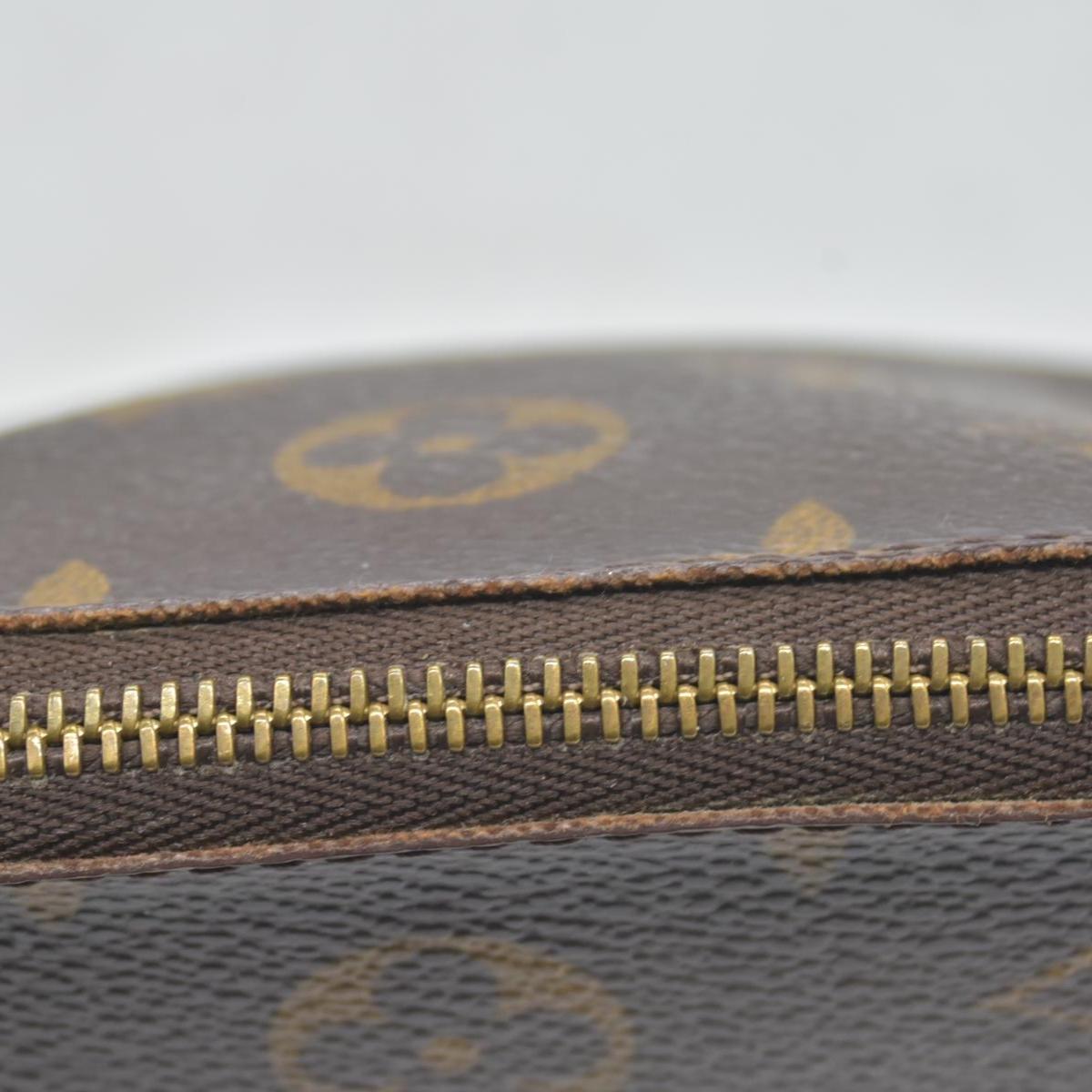 $600 1998 Louis Vuitton Monogram Pochette Cosmetique Makeup Pouch CA0958