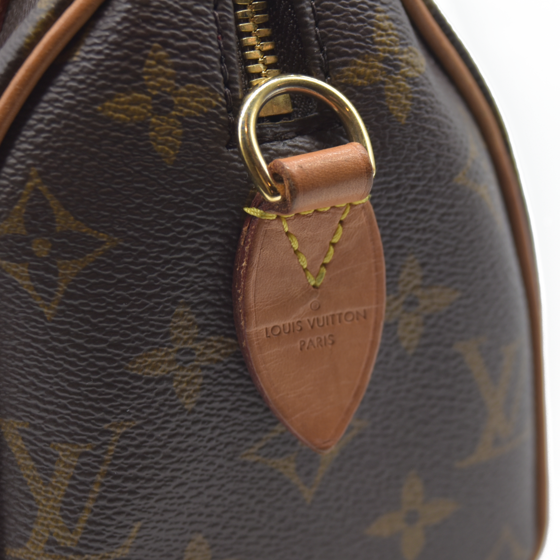 LOUIS VUITTON  Monogram Speedy Bandouliere 20 Fuchsia RFID