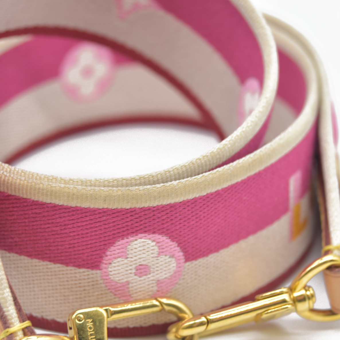 LOUIS VUITTON  Monogram Speedy Bandouliere 20 Fuchsia RFID