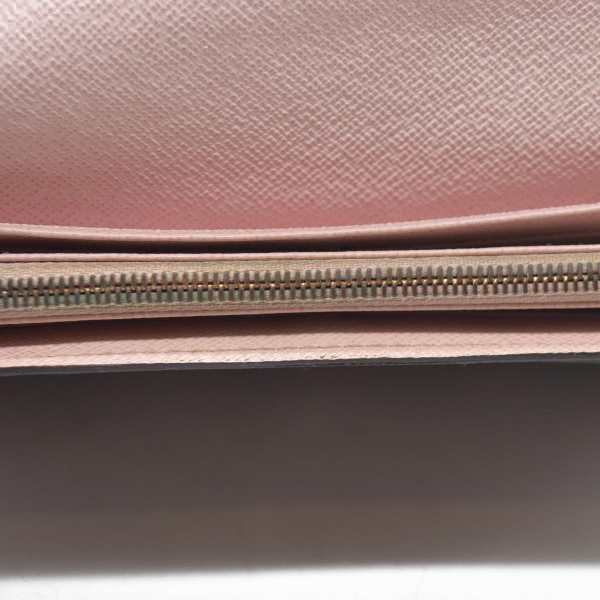 $775 2018 LOUIS VUITTON Damier Ebene Sarah Wallet NM Rose Ballerine CA0198