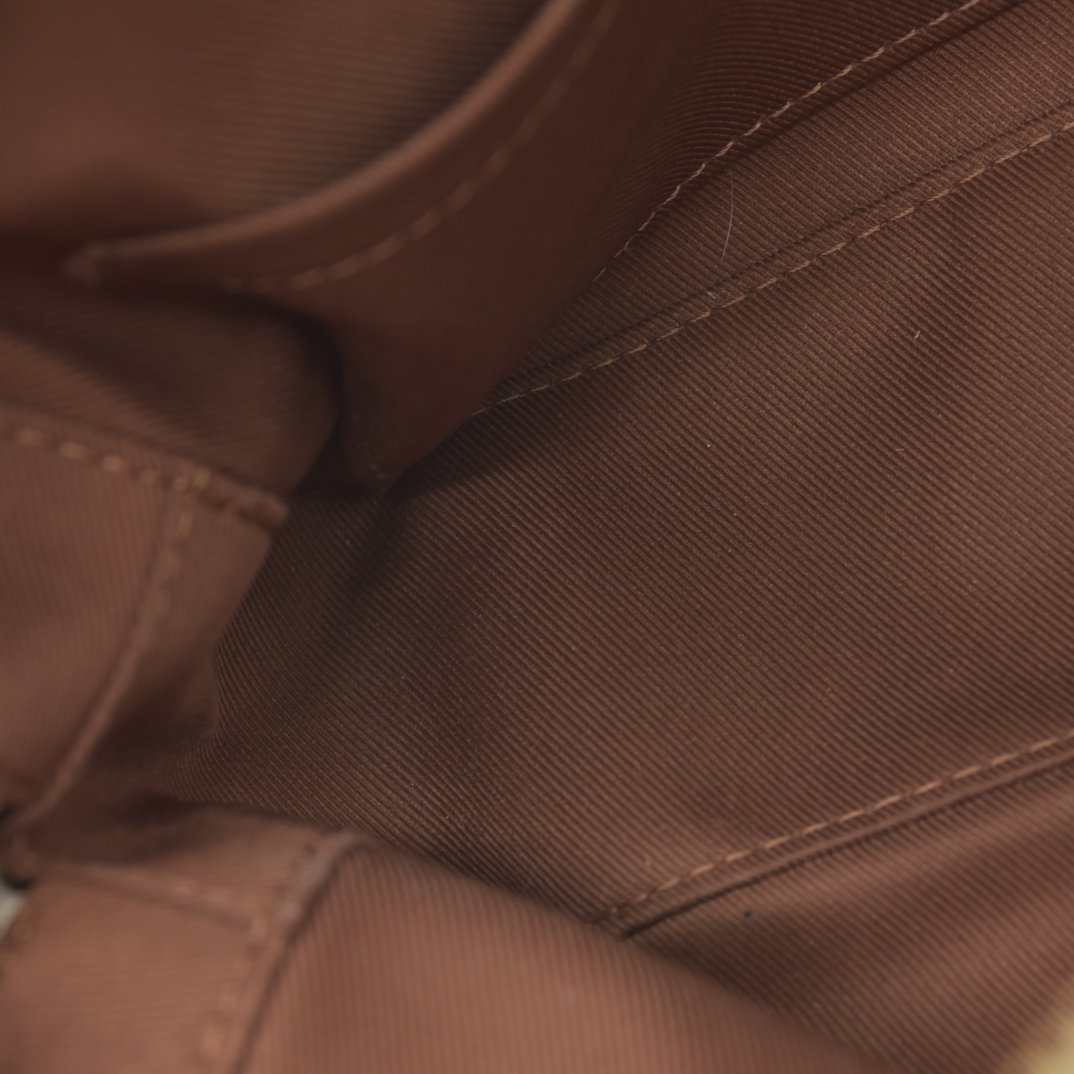 $1890 LOUIS VUITTON  Empreinte Saintonge Creme CA0169