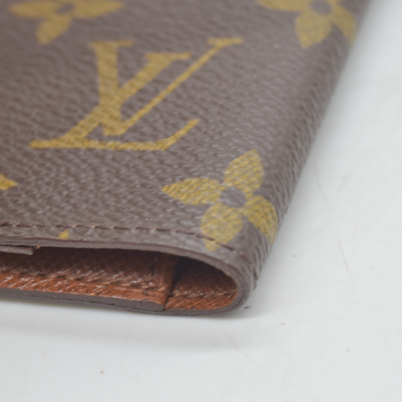 $400 1998 Louis Vuitton Monogram Couverture Passeport Case Brown MI1918