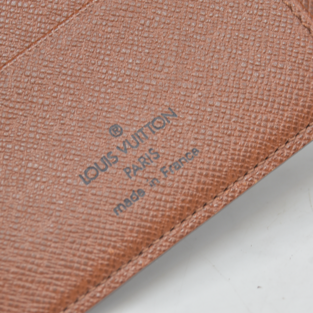 $400 1998 Louis Vuitton Monogram Couverture Passeport Case Brown MI1918