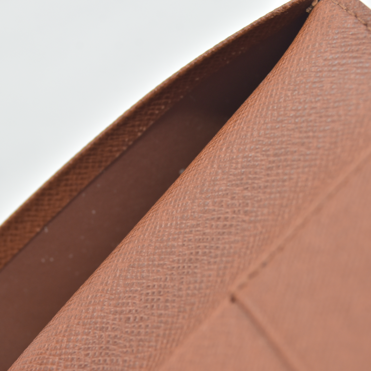 $400 1998 Louis Vuitton Monogram Couverture Passeport Case Brown MI1918