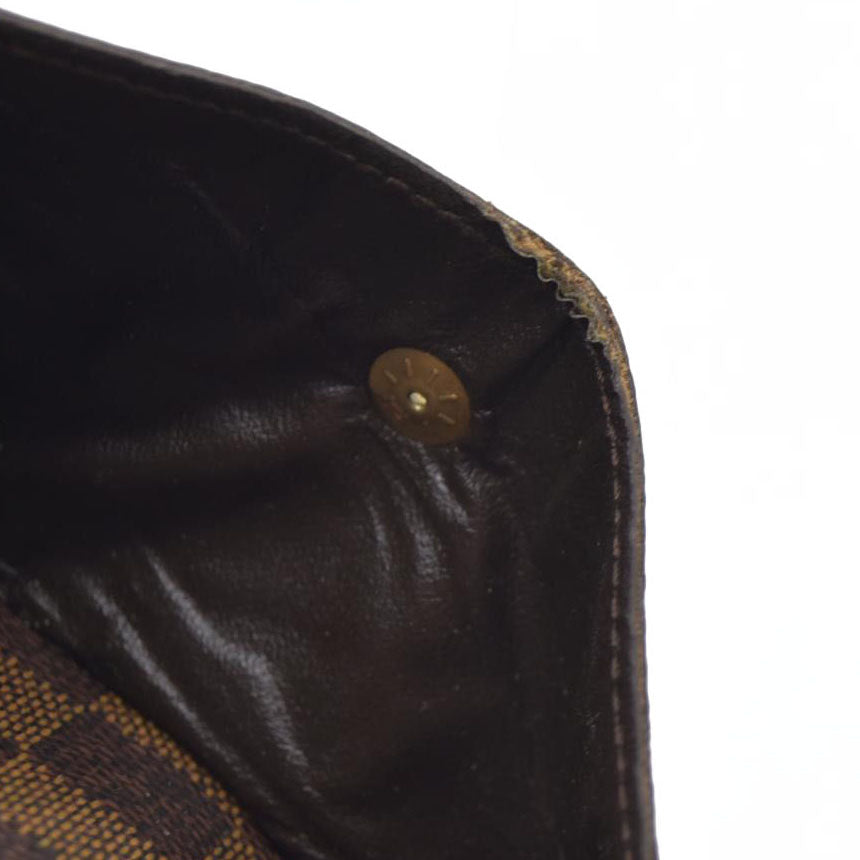 $610 LOUIS VUITTON Damier Ebene Alexandra Trifold Wallet SP3007