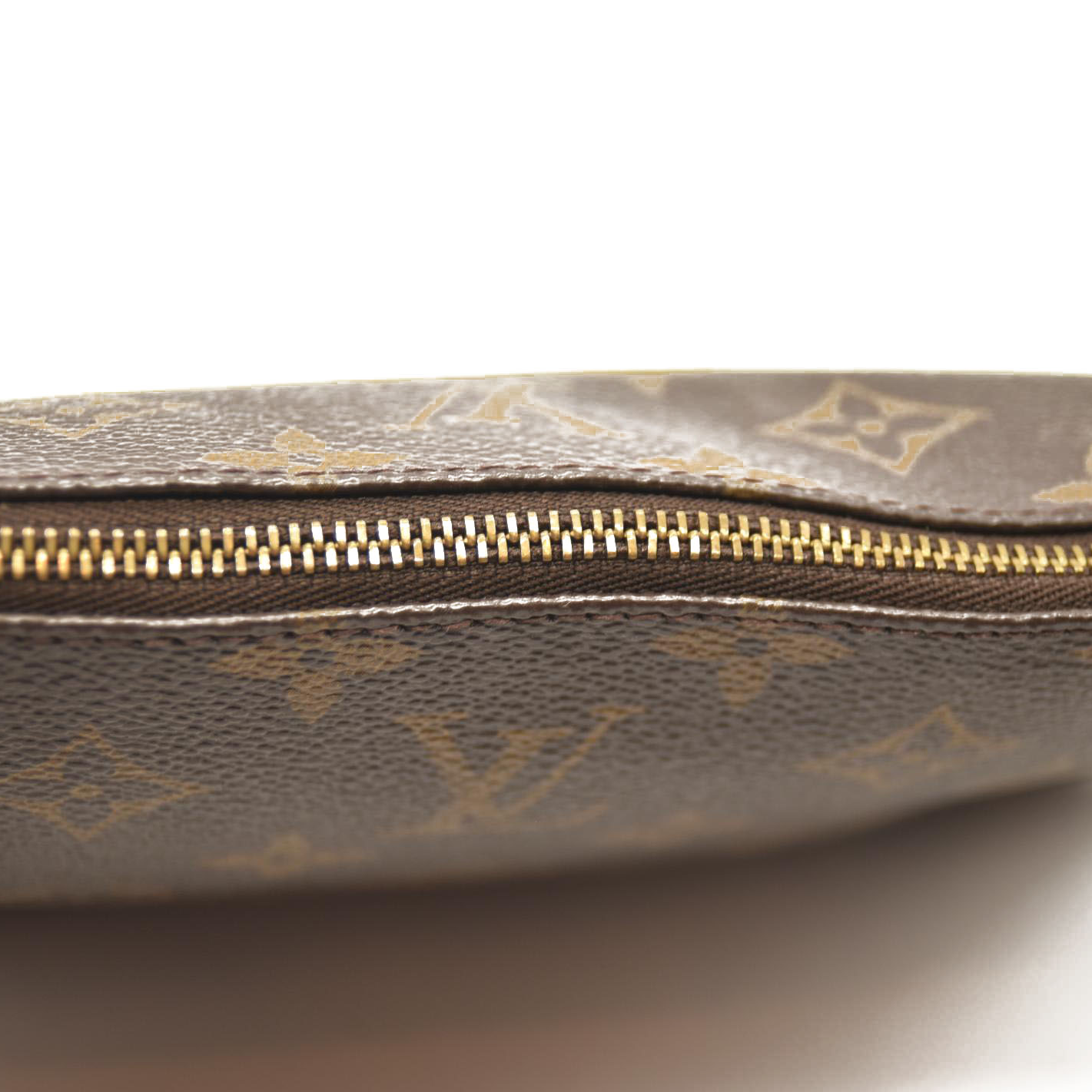 LOUIS VUITTON Monogram Pochette Accessories AR0020