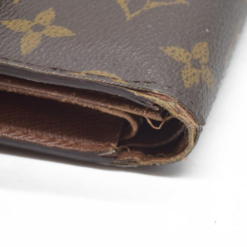 $610 LOUIS VUITTON Monogram Alexandra Trifold Wallet CA2160