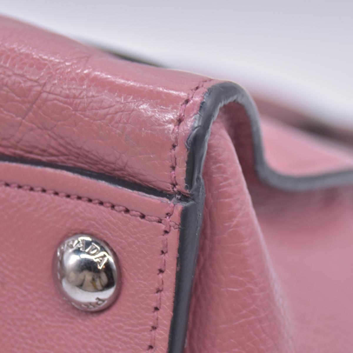 $1595 Prada Vitello Daino Leather Sound Rosso CONSIGNMENT 10020764
