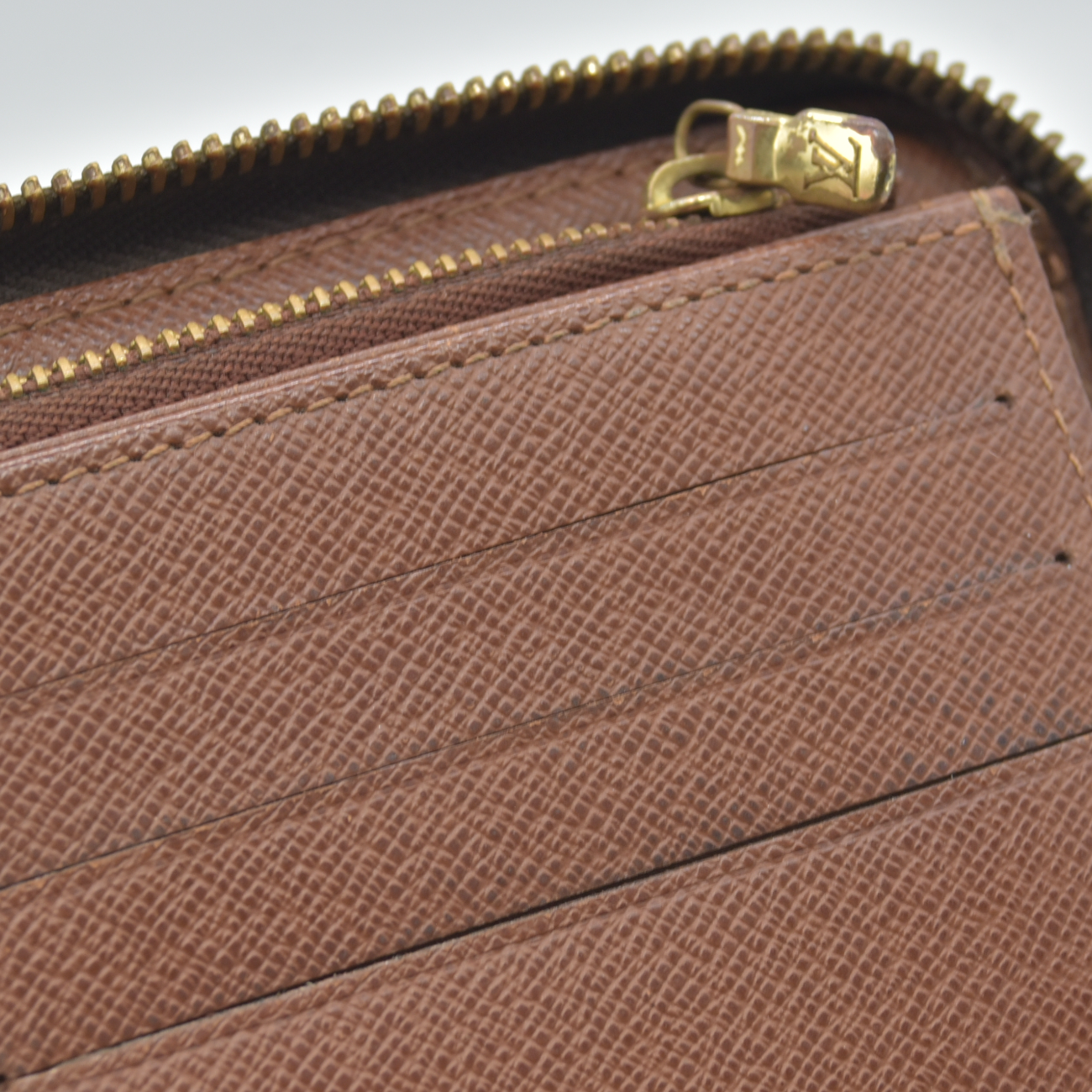 $1040 2005 Louis Vuitton Monogram Zippy Zip Around Organizer Long Wallet VI1015