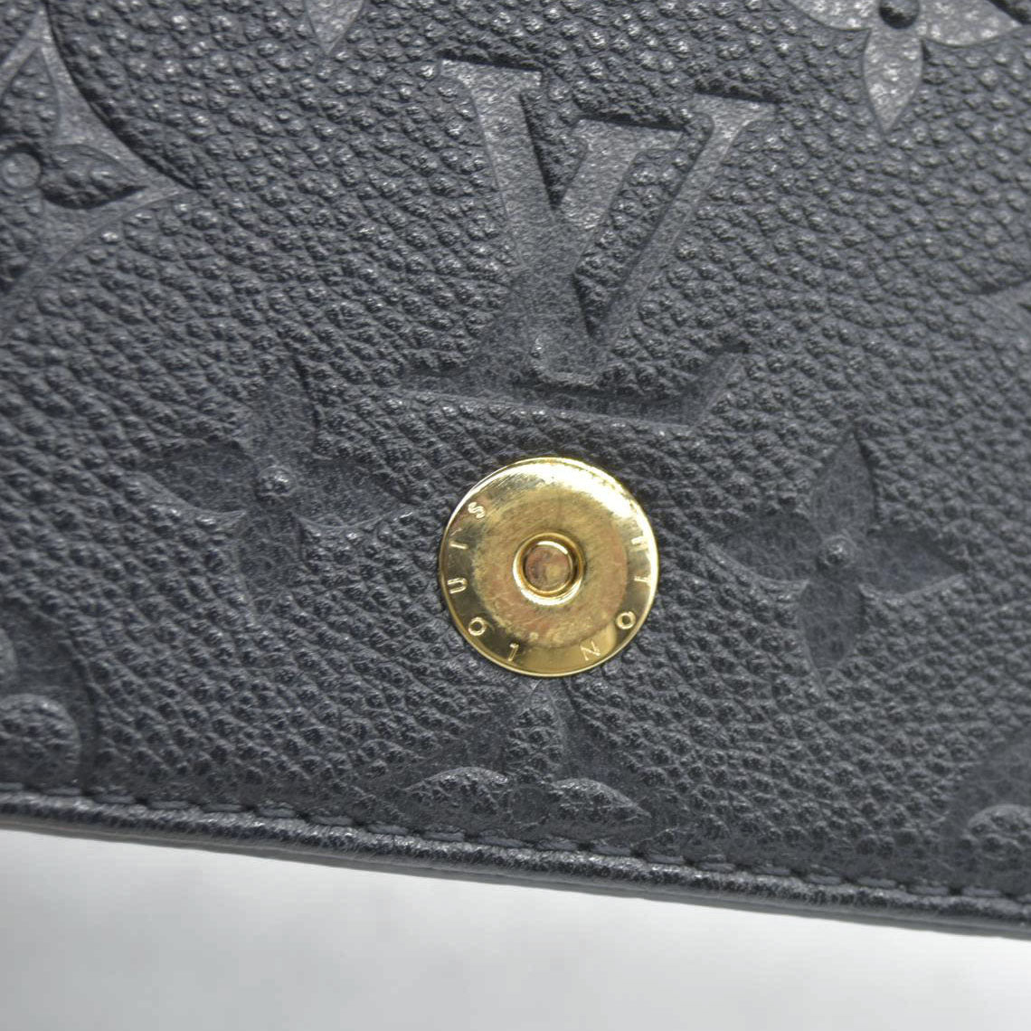 $1890 Louis Vuitton LV Monogram Lily Wallet on Chain