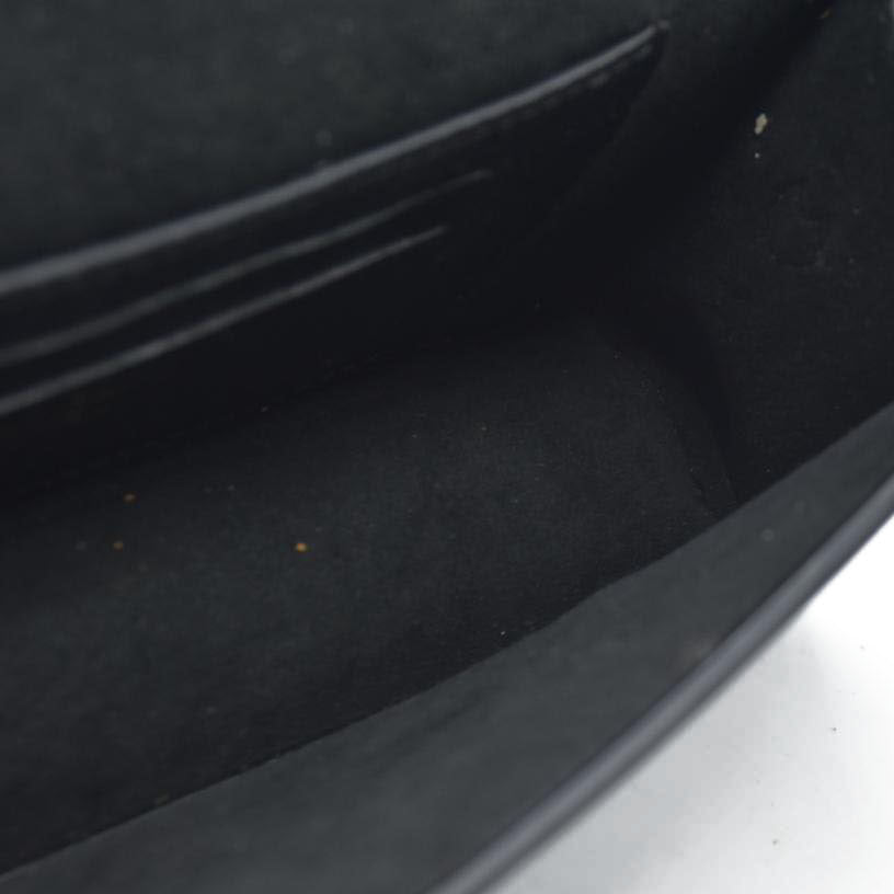 $1890 Louis Vuitton LV Monogram Lily Wallet on Chain