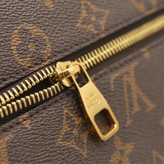 LOUIS VUITTON Monogram Pochette Metis PL1230