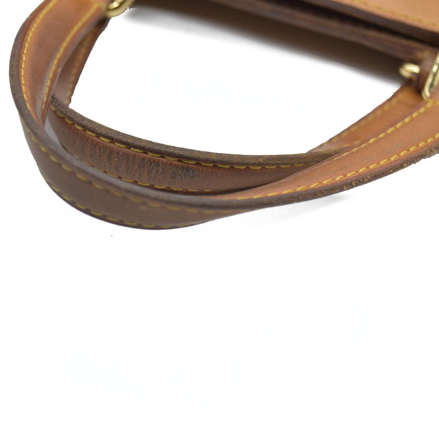 AUCTION $2730 Louis Vuitton  Vernis Brea MM Rouge Fauviste