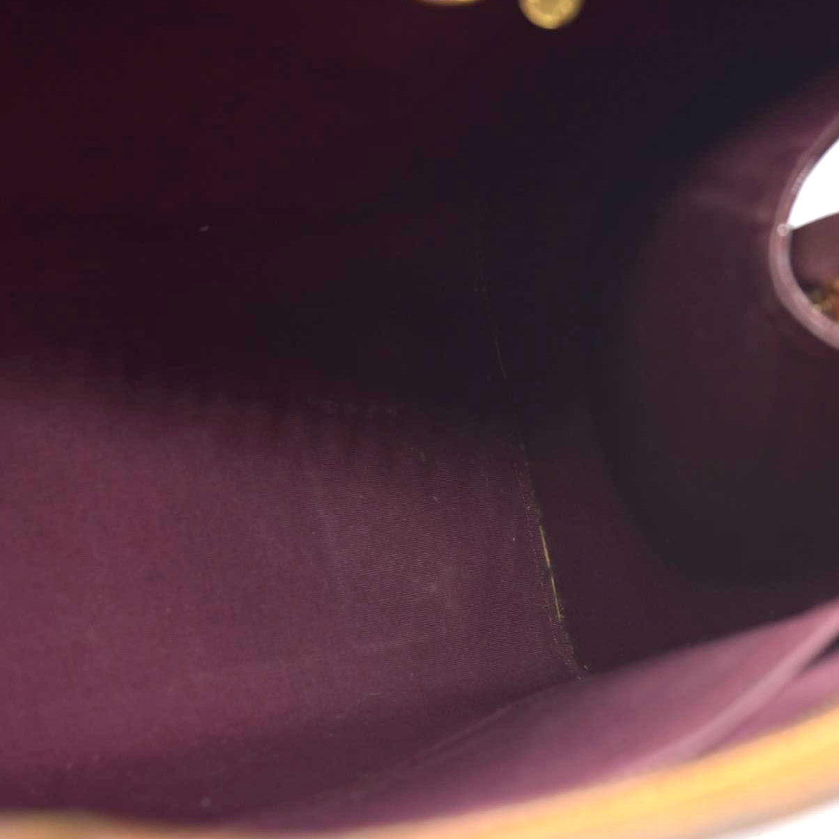 AUCTION $2730 Louis Vuitton  Vernis Brea MM Rouge Fauviste