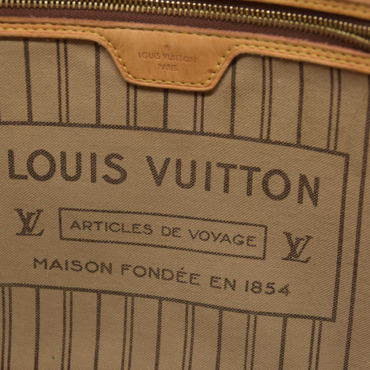 $2170 Louis Vuitton Monogram Neverfull MM SD2166