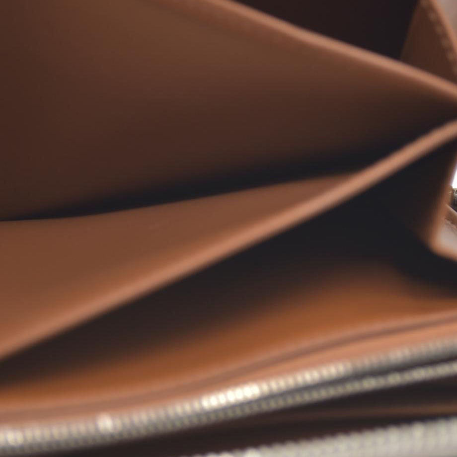 Louis Vuitton Mahina Zip Around Long Wallet Beige TN4139