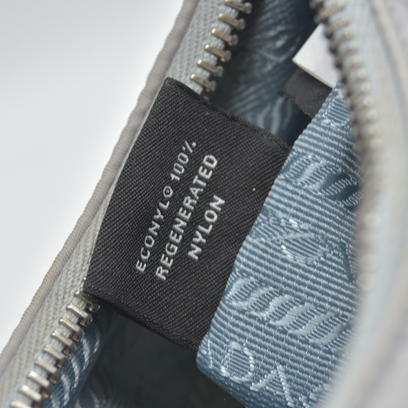 $2250 Prada Nylon Re-Edition 2005 Shoulder Bag Silver