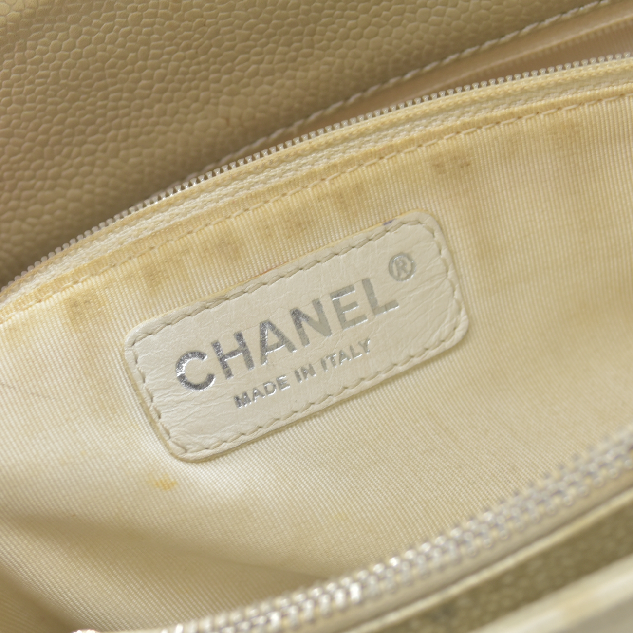 $2900 2006 Chanel Caviar Grand Shopping Tote GST Light Gold