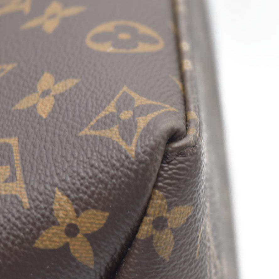 $3150 Louis Vuitton  Monogram Grand Palais