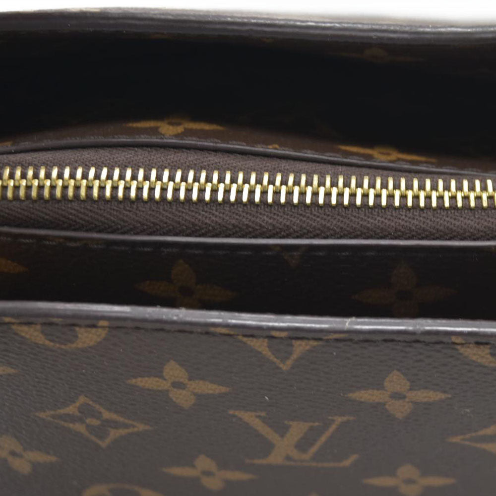 $3150 Louis Vuitton  Monogram Grand Palais