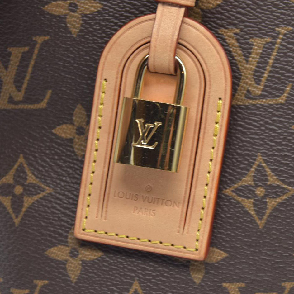 $3150 Louis Vuitton  Monogram Grand Palais