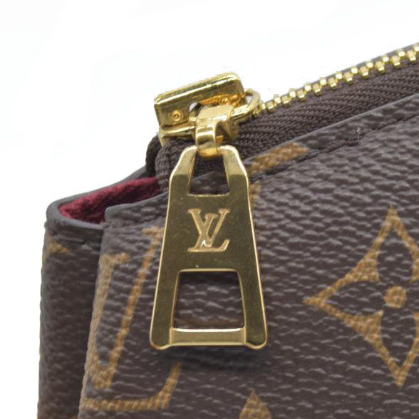 $3150 Louis Vuitton  Monogram Grand Palais