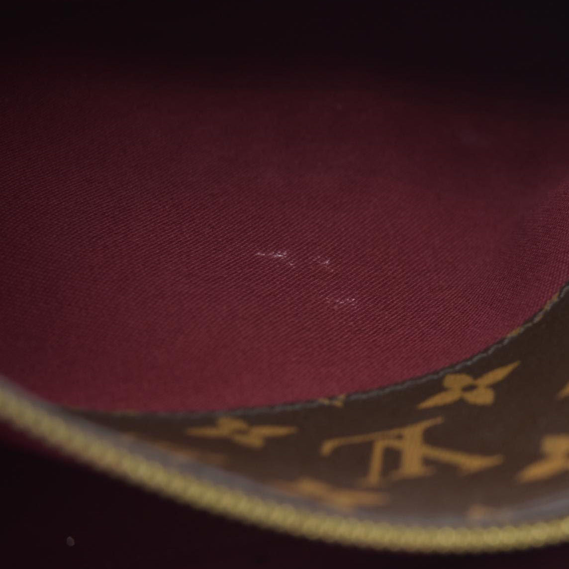 $3150 Louis Vuitton  Monogram Grand Palais