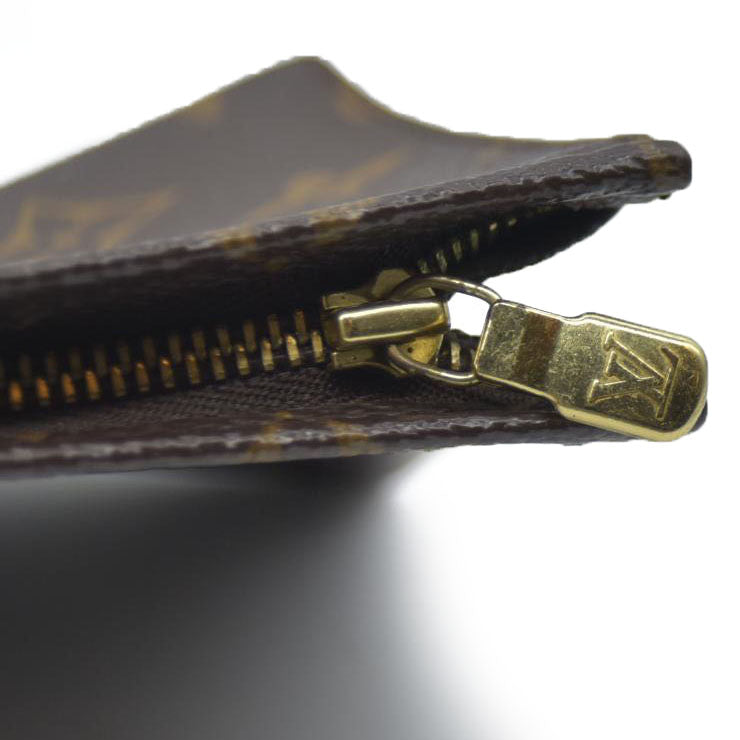 Louis Vuitton Monogram Poche Toilette 15 Cosmetics Pouch Purse Brown MB0080