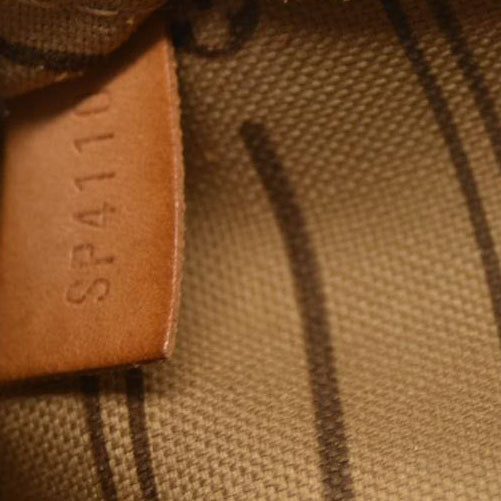 LOUIS VUITTON Monogram Neverfull GM SP4110