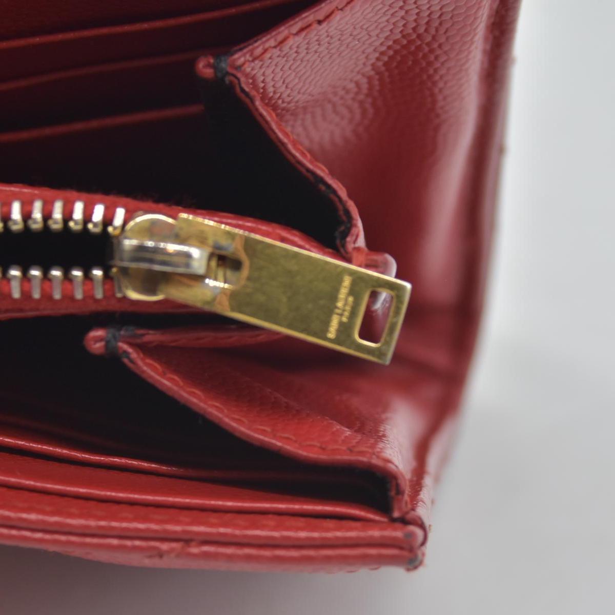 $750 Saint Laurent Grain De Poudre Matelasse Chevron Monogram Flap Wallet Red