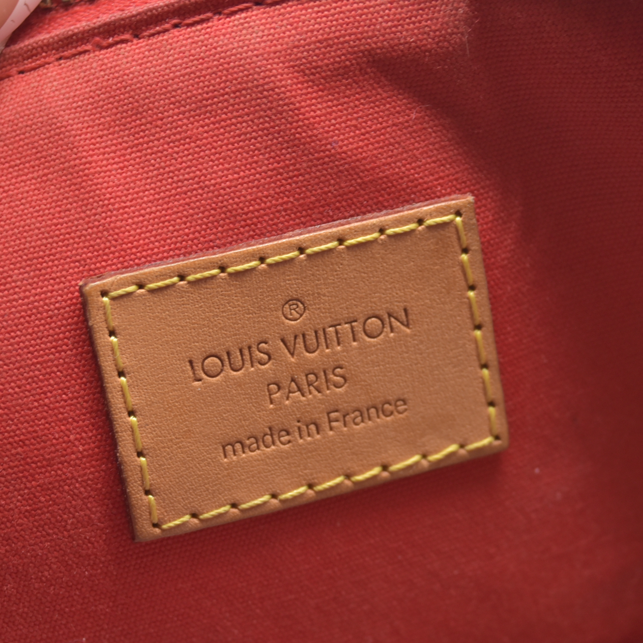 $2350 2014 LOUIS VUITTON Vernis Montebello MM Red DR3154