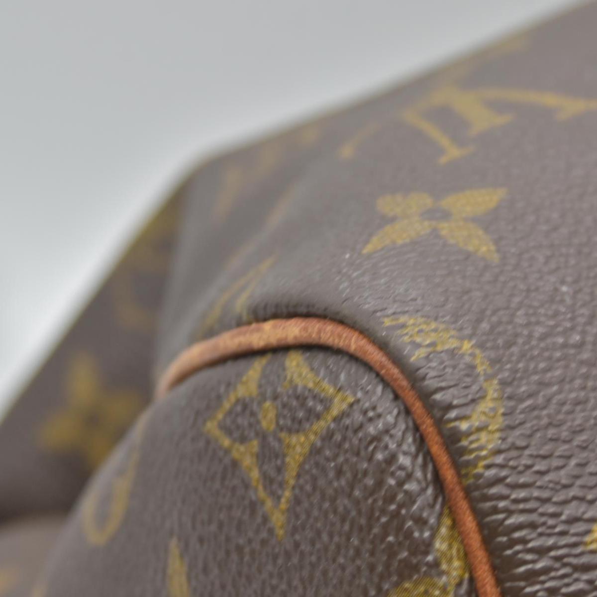 $1630 1988 Louis Vuitton Monogram Speedy VI882