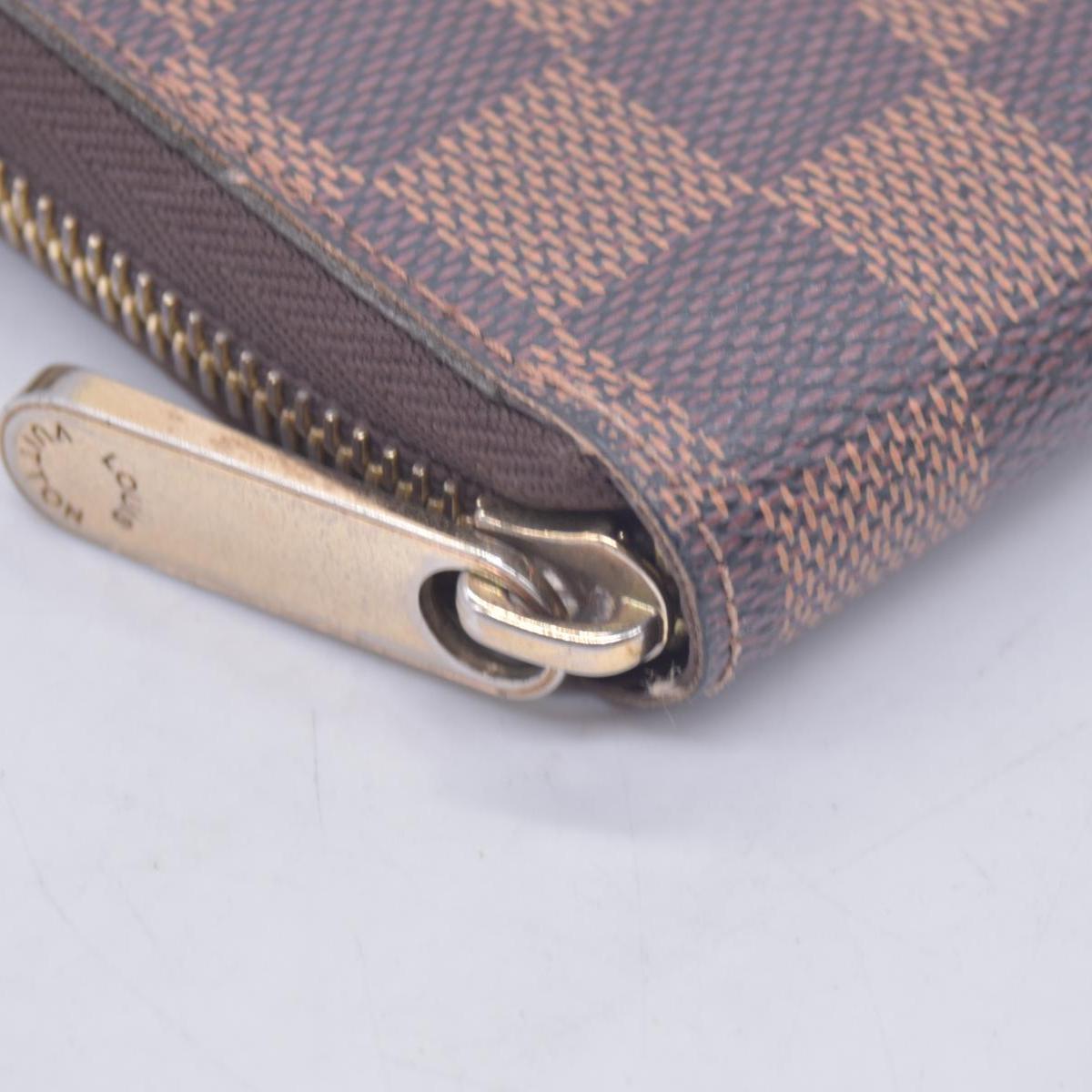 $940 2015 Louis Vuitton Damier Ebene Zippy Wallet CA0135 CONSIGNMENT