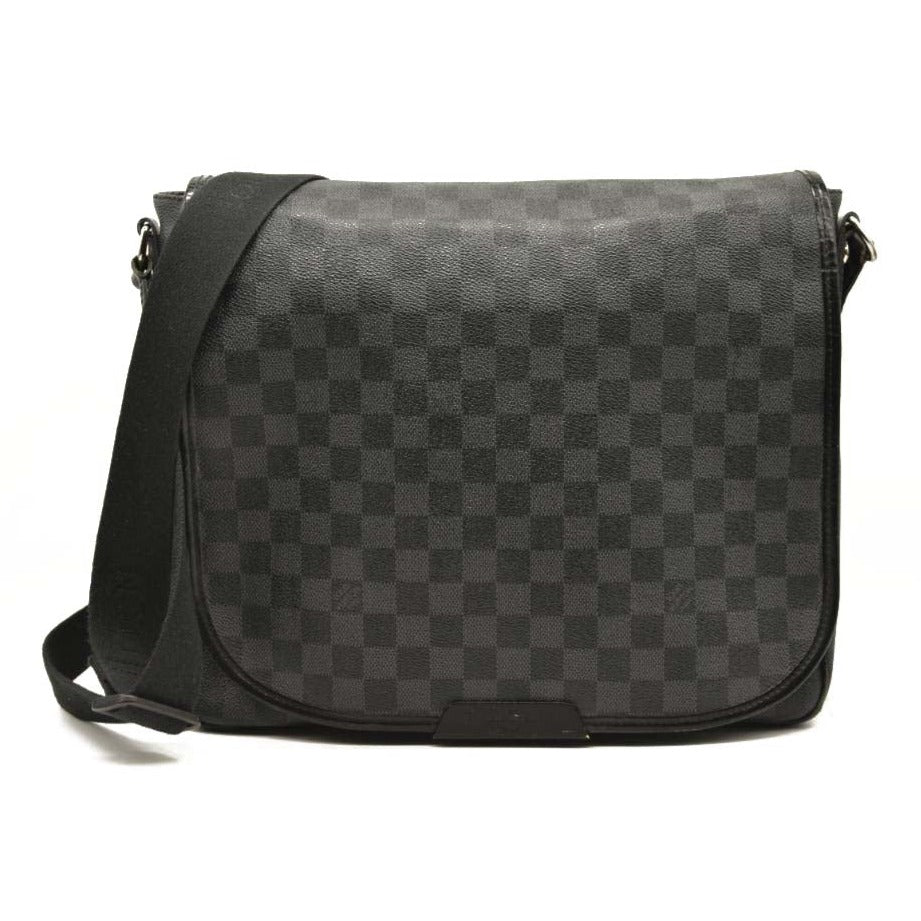 Steve's Bag Louis Vuitton Damier Graphite Daniel MM