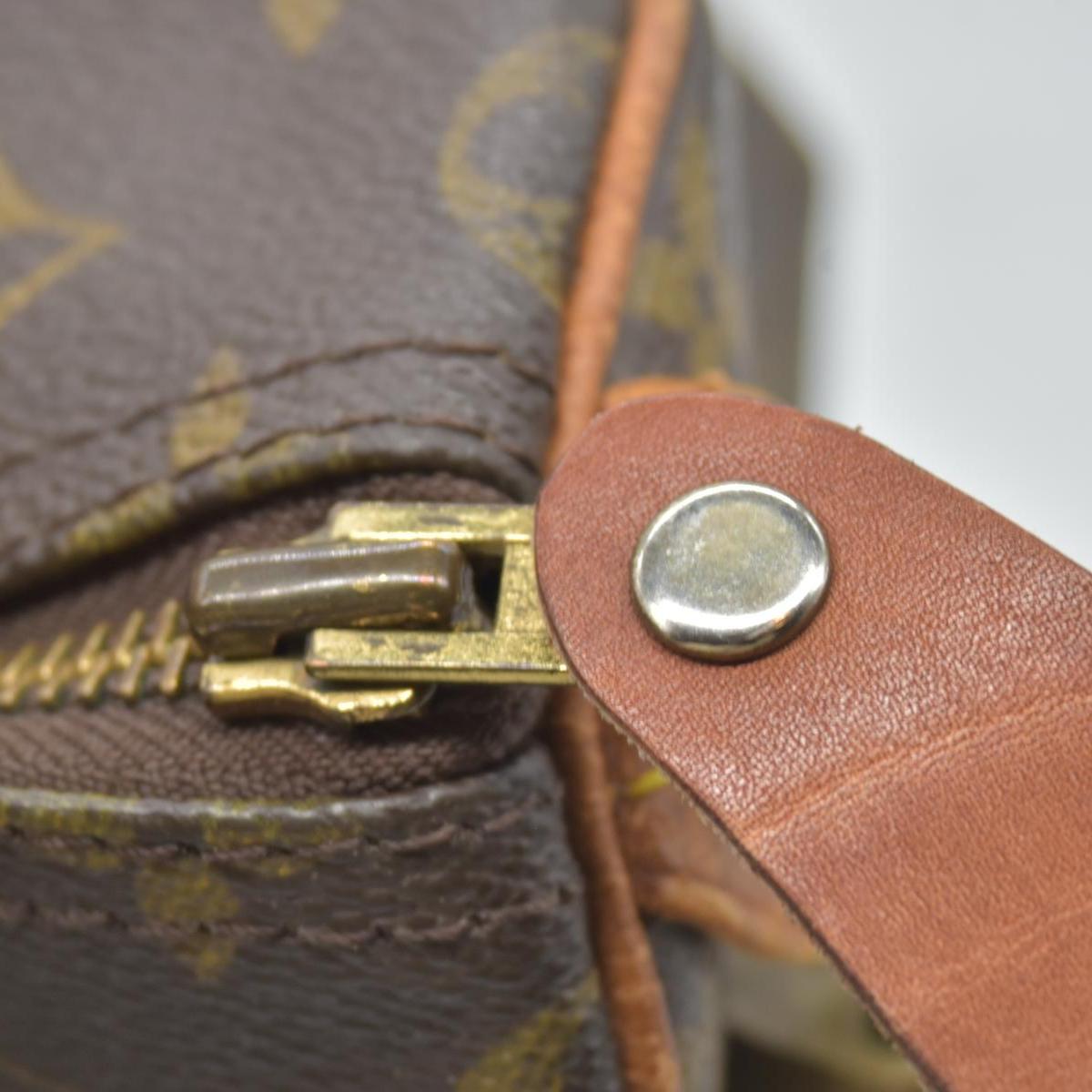 $1630 1988 Louis Vuitton Monogram Speedy VI882