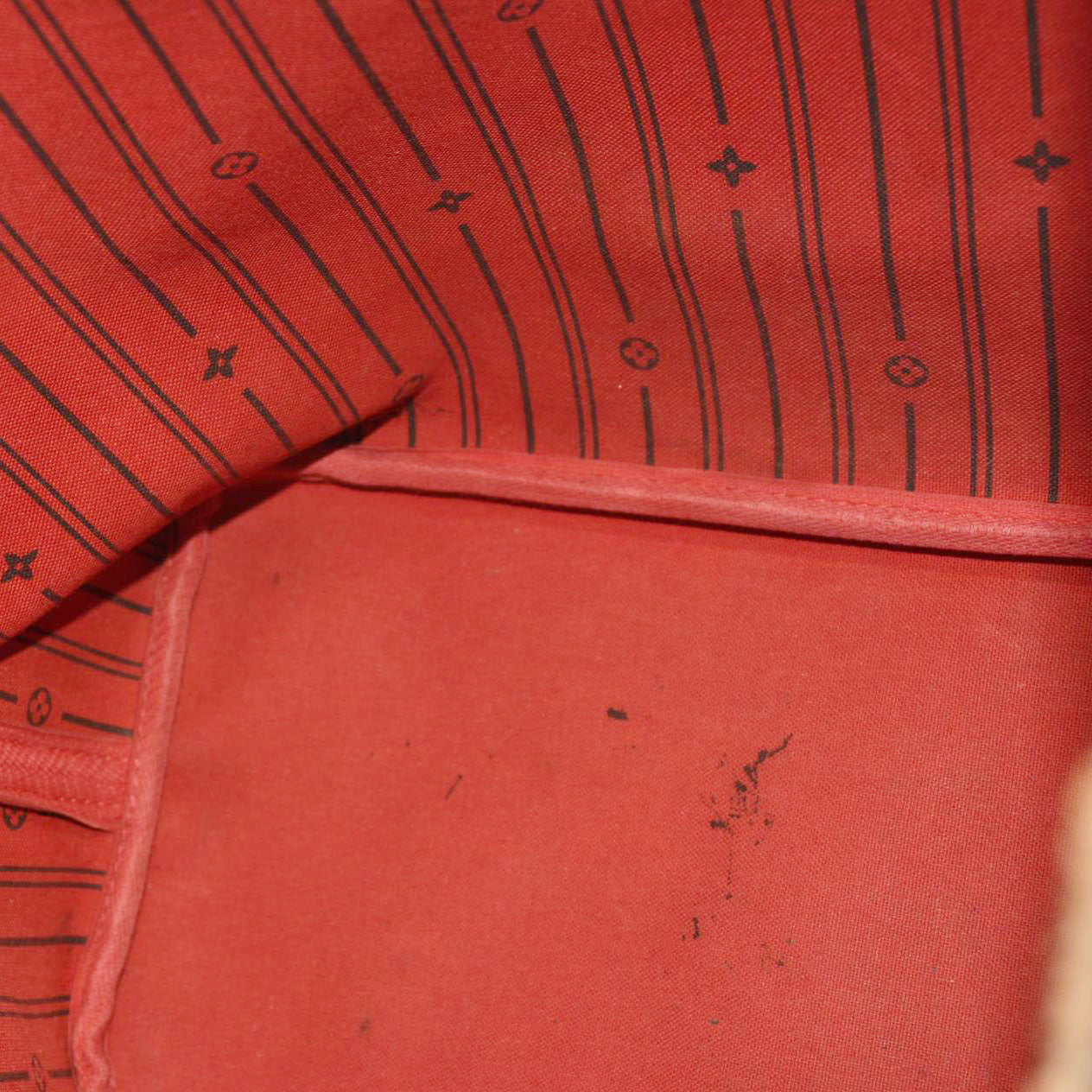 Louis Vuitton  Damier Ebene Neverfull MM