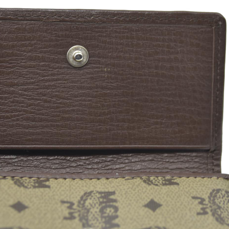 $380 MCM Logo Visetos PVC Leather 6 Ring Key Case Beige
