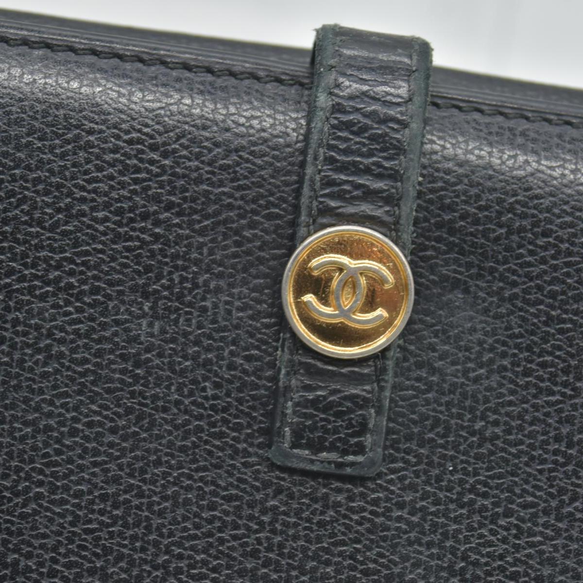 $925 2010 Chanel Grained Calfskin CC Button Long Wallet Black CONSIGNMENT