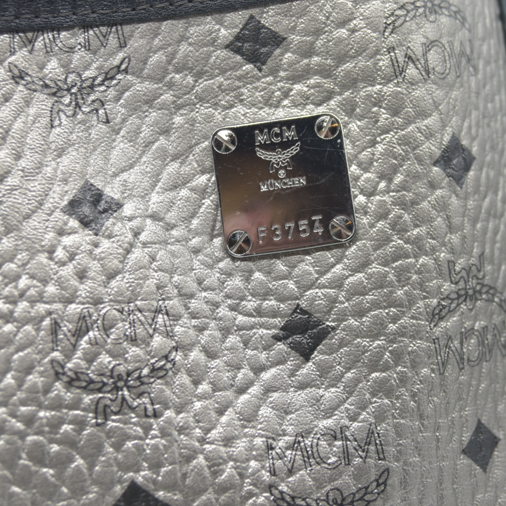 $770 MCM Tote Silver Metallic Liz Reversible Tote