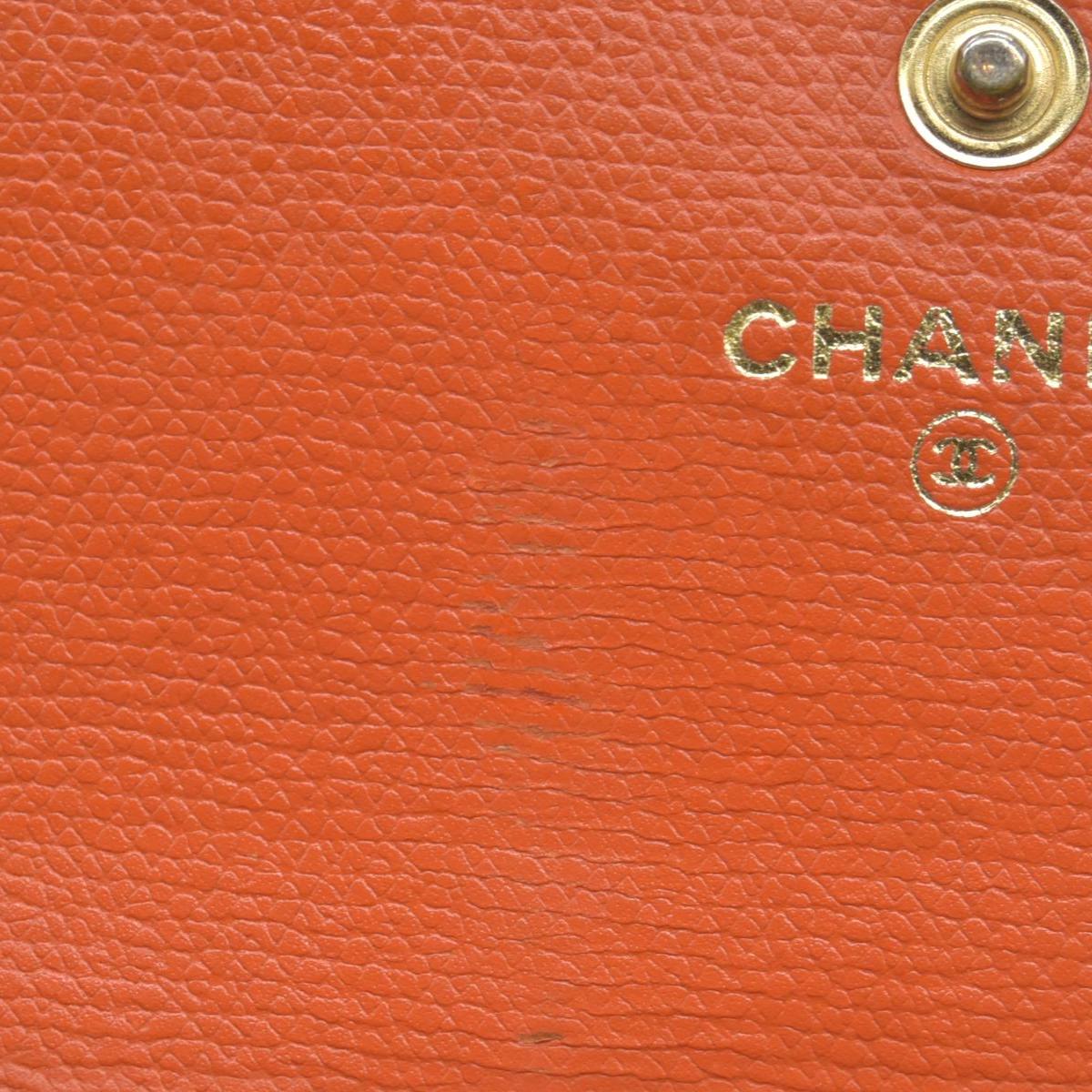 $725 Chanel  2003-2004 Compact Yen Wallet Button Orange CONSIGNMENT